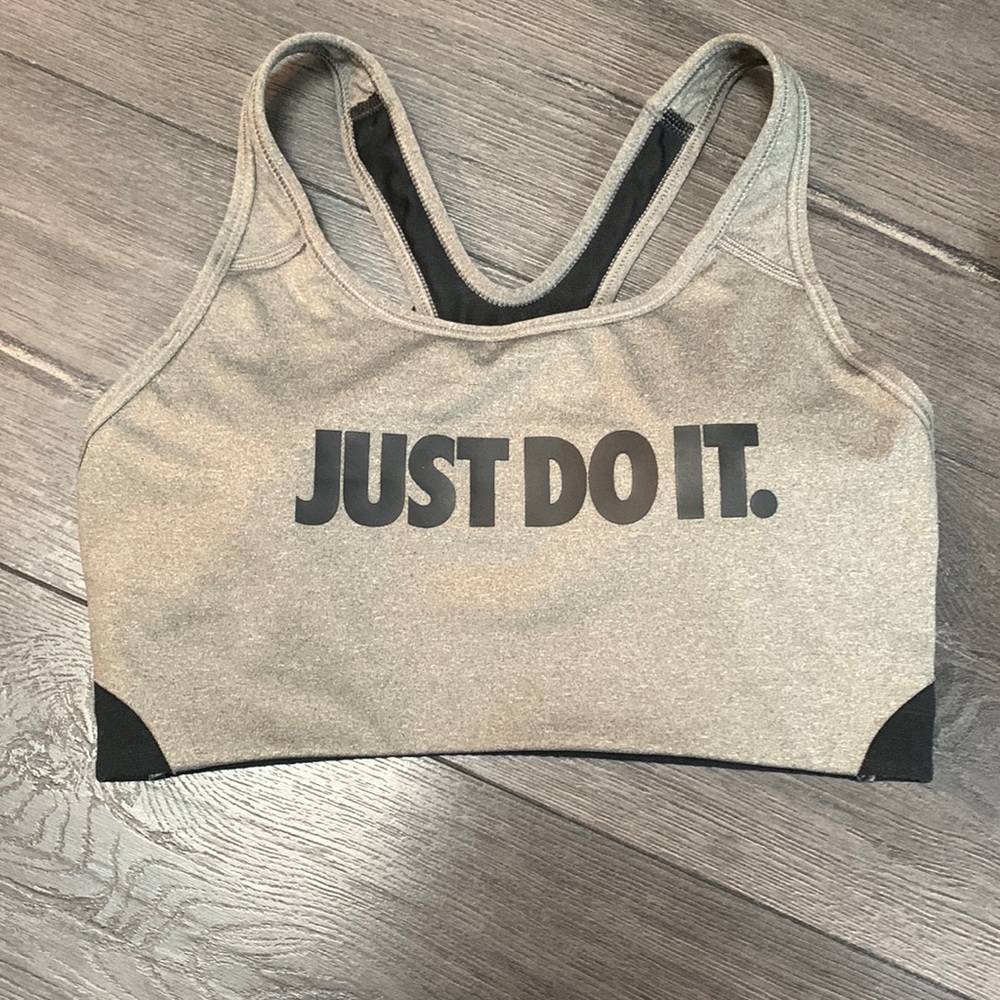 Nike sports bra